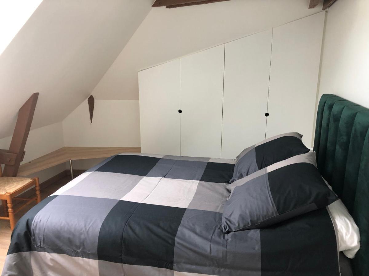 Residence Merlin Appart Des Druides Saint-Malon-sur-Mel Dış mekan fotoğraf